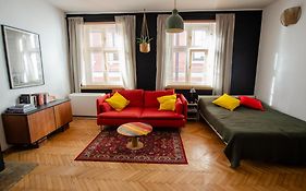 Studio na Średniej - Gliwice Old Town Studio Flat